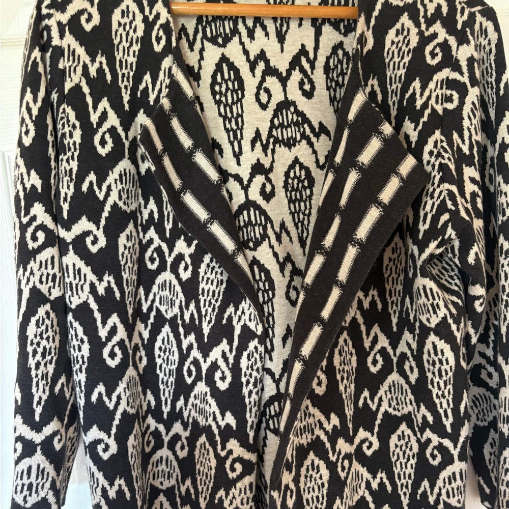 Peruvian Connection Black and White Patterned Cardigan